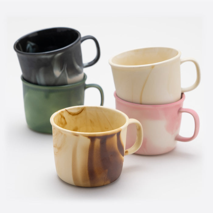 美濃焼のMOIS CUP Latteは、マーブル模様が美しい日本製マグカップ。約350mlで在宅やオフィスに最適。贈り物にも◎